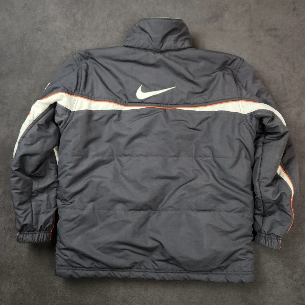 Nike small hole